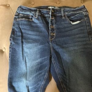 Like new woman’s rock star super skinny high rise size 12 jeans